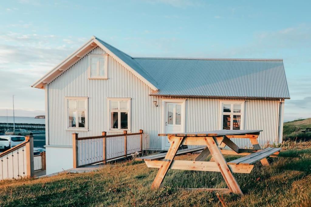 Tanginn Stykkishólmur Exterior foto